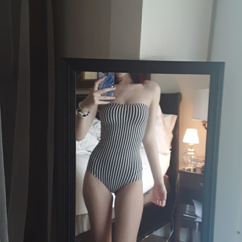 《American apparel strapless bodysuit